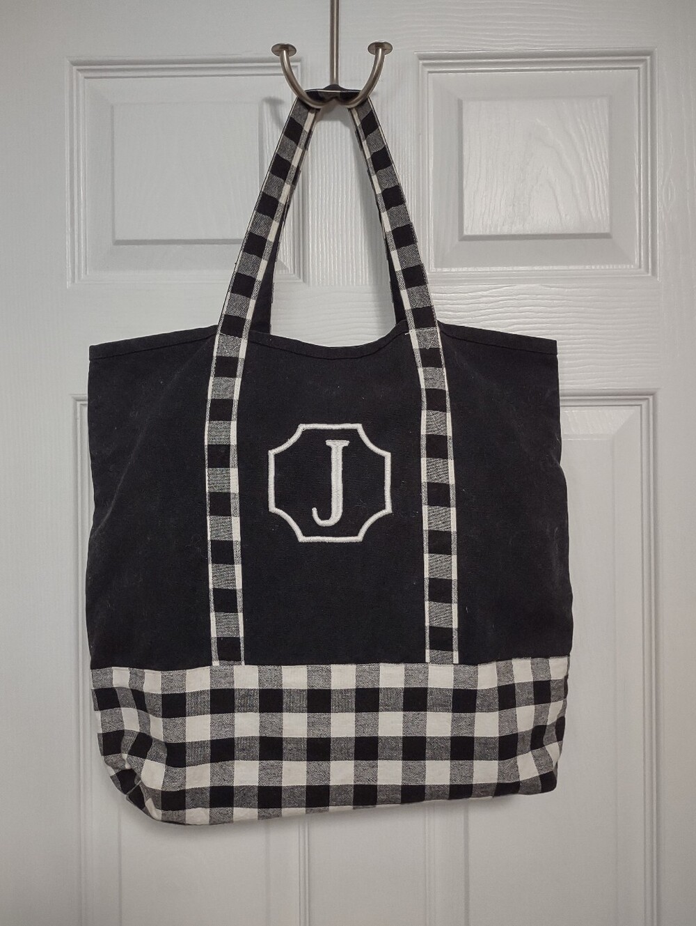 Lower Price!*Canvas Checked Tote